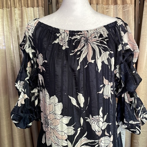 navy blue flower puff sleeve dress - Picture 3 of 6